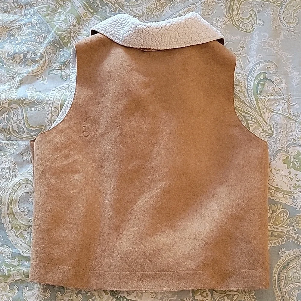 GYMBOREE Suede Tan and Cream Shearling Vest